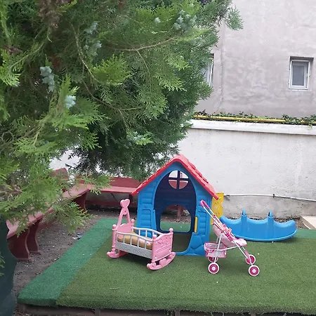 Casa Paloma 3* קוסטינסטי